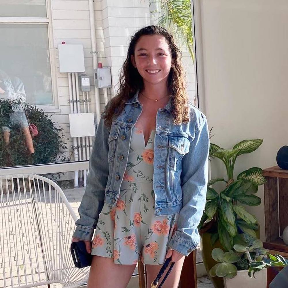 Meet your Posher, Monica